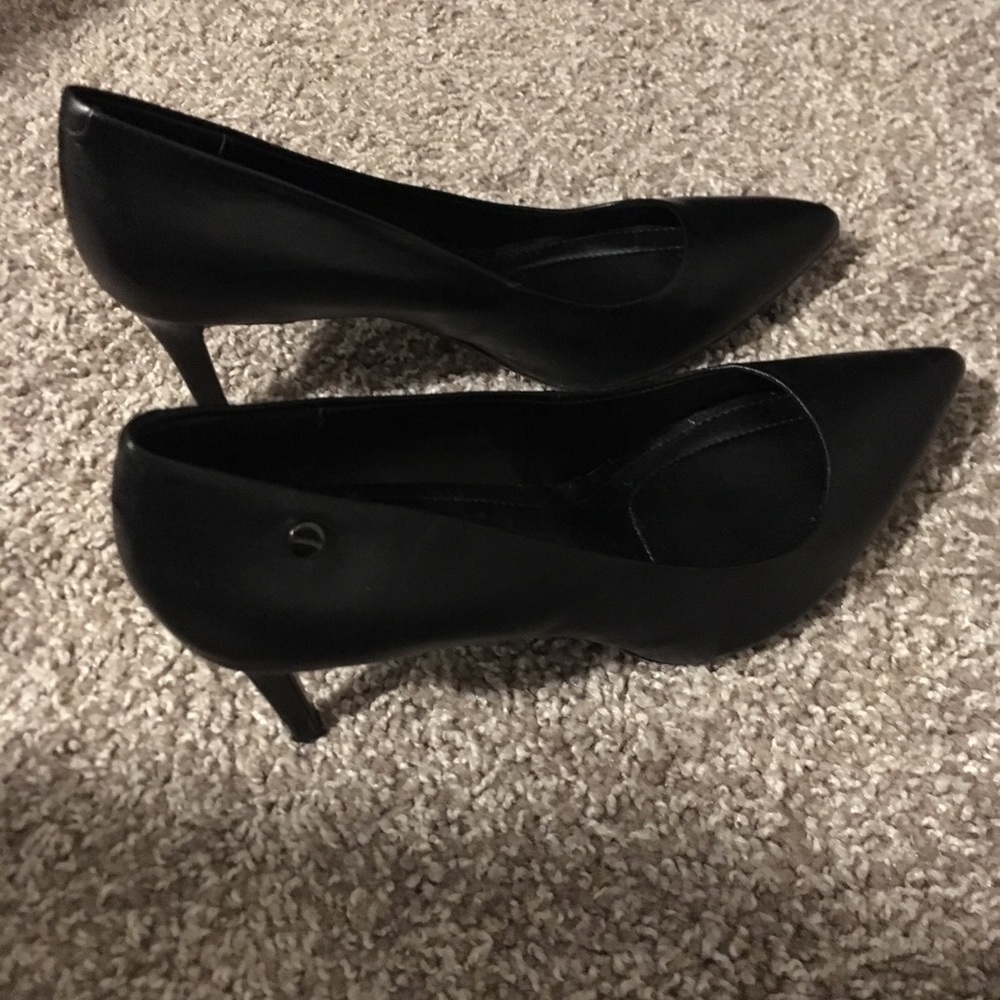 Calvin Klein pumps